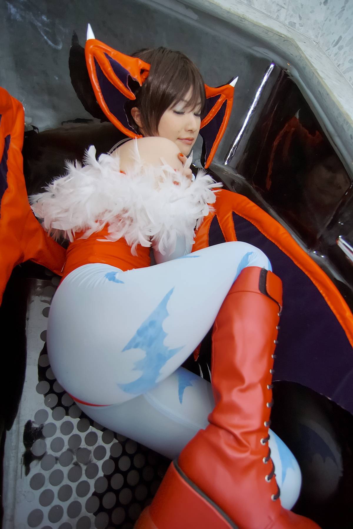 [Cosplay] 2013.04.08 Hot Lilith and Morrigan sexy Cosplay